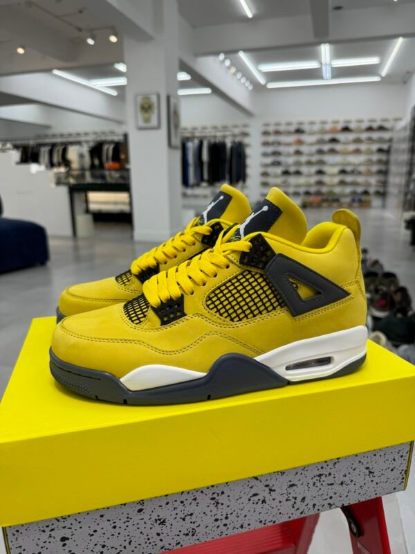 Air Jordan 4 Electromotor Yellow (40-47.5)