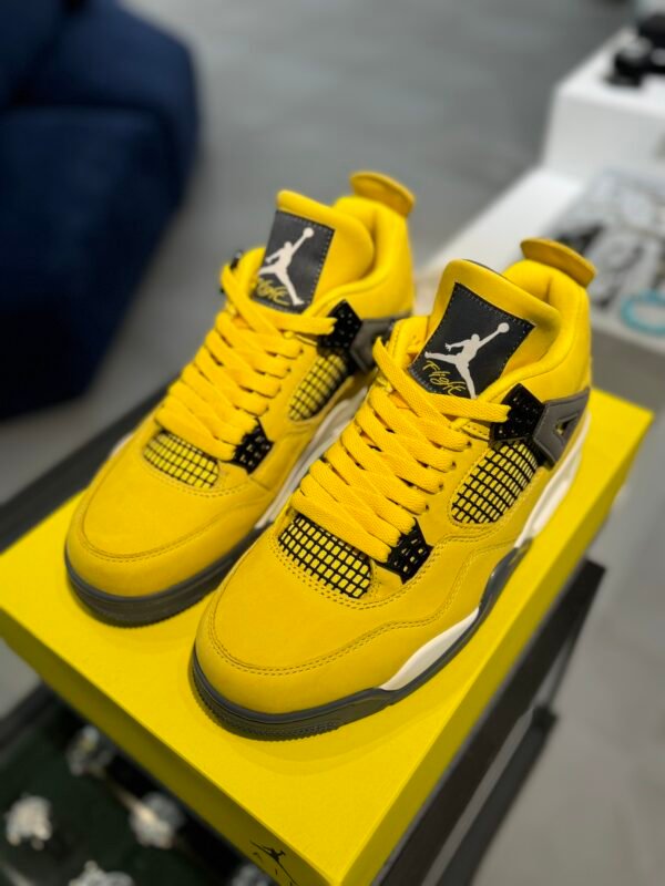Air Jordan 4 Electromotor Yellow (40-47.5) - Image 2