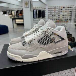 Air Jordan 4 Liquid Silver(40-47.5)