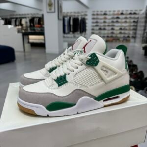 Air Jordan 4 x SB White/Green(40-47.5)