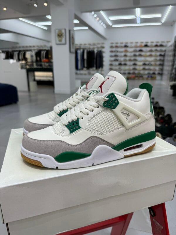 Air Jordan 4 x SB White/Green(40-47.5)