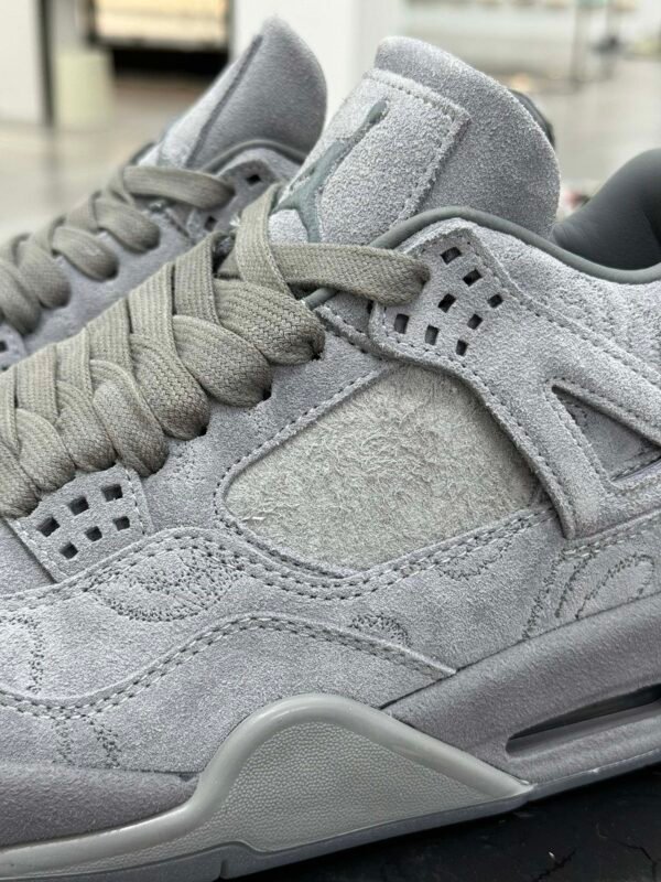 Air Jordan 4 x Kaws grey suede(40-47.5) - Image 5
