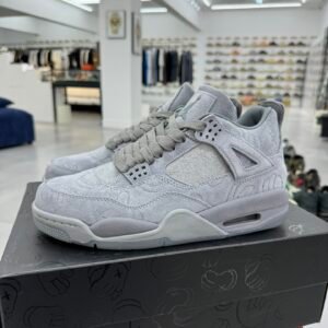 Air Jordan 4 x Kaws grey suede(40-47.5)
