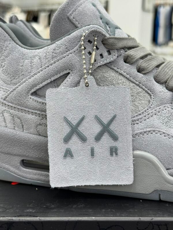 Air Jordan 4 x Kaws grey suede(40-47.5) - Image 9