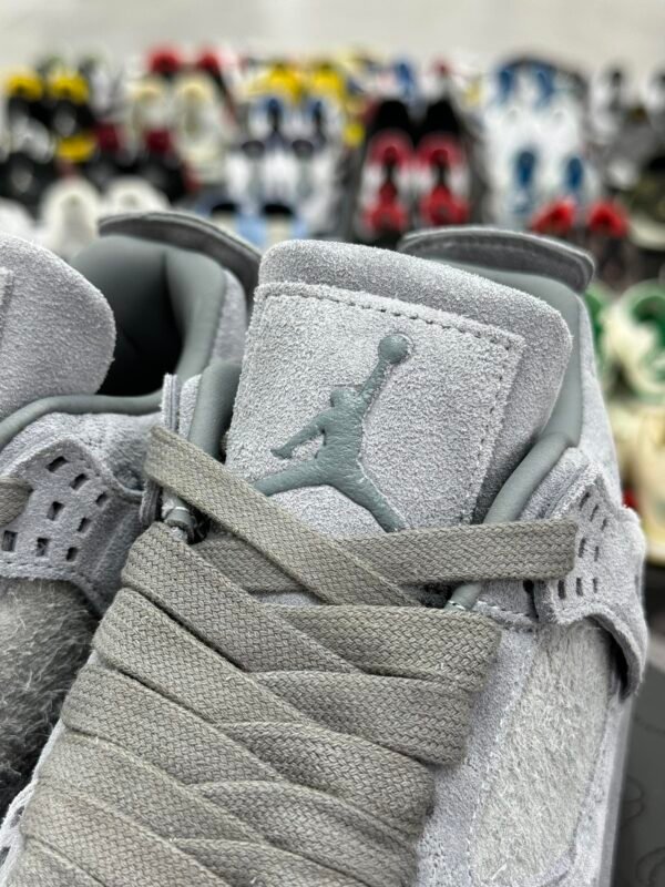 Air Jordan 4 x Kaws grey suede(40-47.5) - Image 11
