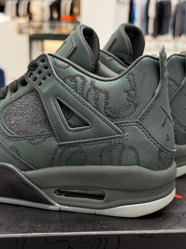 Air Jordan 4 x Kaws Black/Green suede(40-47.5) - Image 6