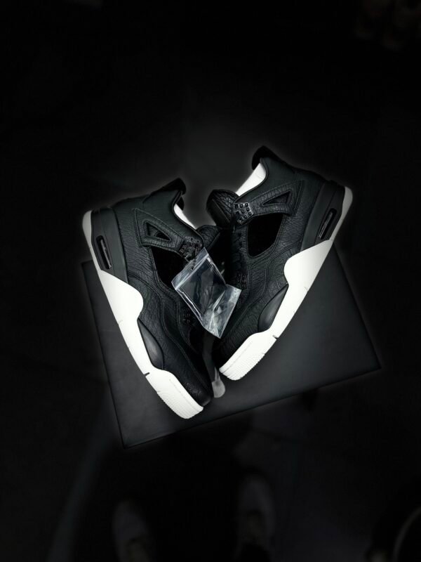 Air Jordan 4 Black White Horse hair (40-47.5) - Image 3