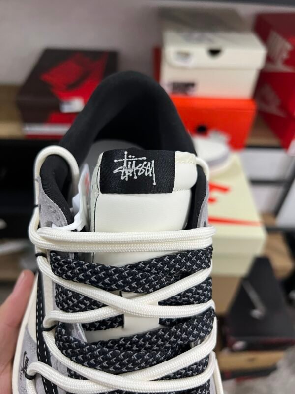 Supreme x Air Jordan 1 low Grey White/Black(36-47.5) - Image 6