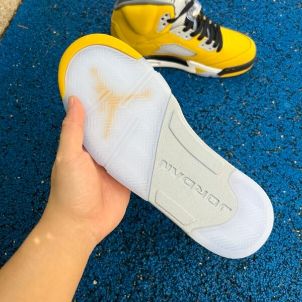 Air Jordan 5 “Tokyo”(40-48.5) - Image 4