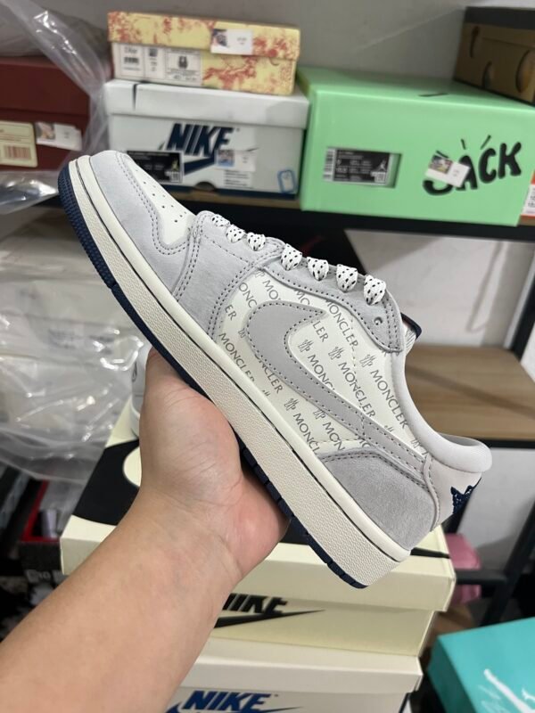 MONCLER X AIR JORDAN 1 LOW OG SP-T WHTEBLACK-WHITE(36-47.5) - Image 2