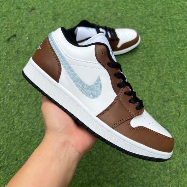 AIR JORDAN 1 LOW SE WHITE/BLUE GREY-BLACK-SAI(35.5-47.5) - Image 2