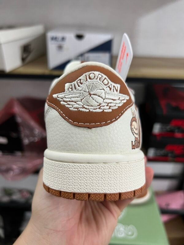 LABUBU X AIR JORDAN 1 White Orange(36-47.5) - Image 3
