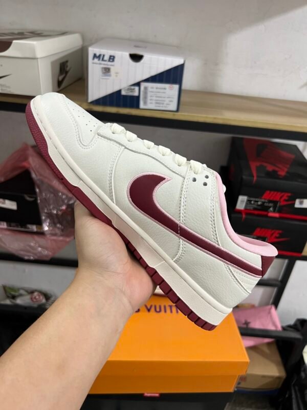 LV X NIKE DUNK LOW RETRO BEIGENVALENTINE'S DAY BEIGE/SAINTVALENTIN(36-47.5) - Image 4