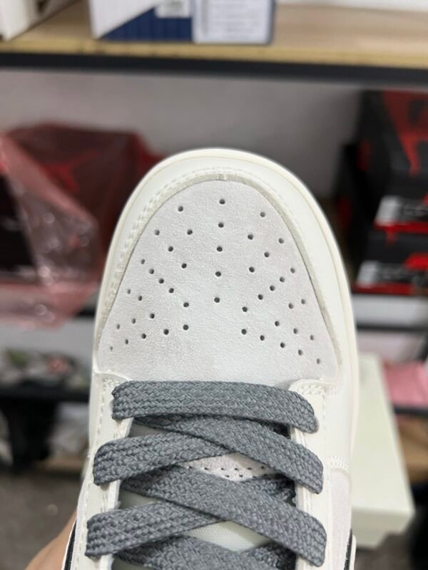 THE NORTH FACE X NIKE DUNK LOW RETRO PIG BUTTSPLICED GRAY(36-47.5) - Image 7