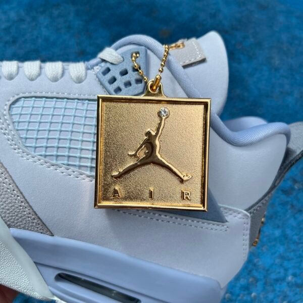 AIR JORDAN 4 RETRO NCAA P LT ARMORY BLUE/METALLIC GOLD(40-48.5) - Image 4