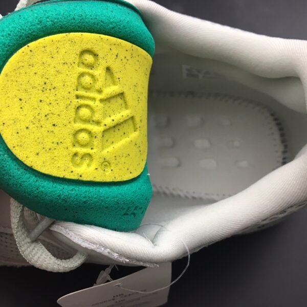 Yeezy Boost 700 Salt - Image 8