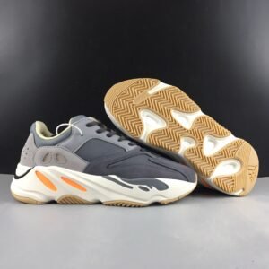 Yeezy Boost 700 Magnet