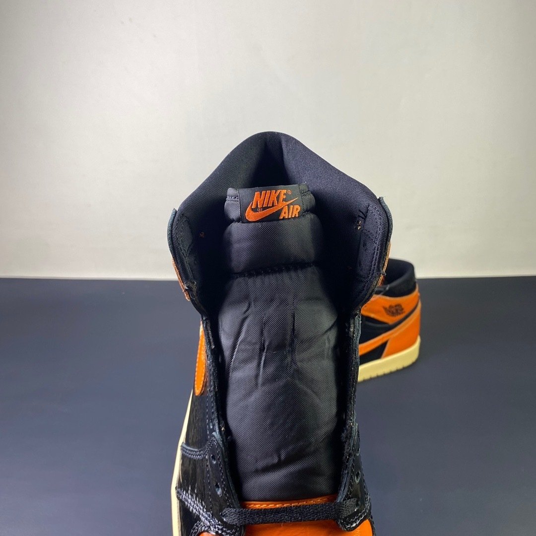 AIR JORDAN 1 SHATTERED BACKBOARD(36-47.5) - Image 9