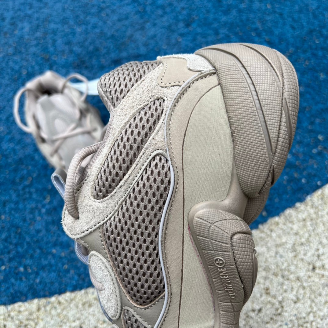 Yeezy 500 Taupe Light(36-48) - Image 5