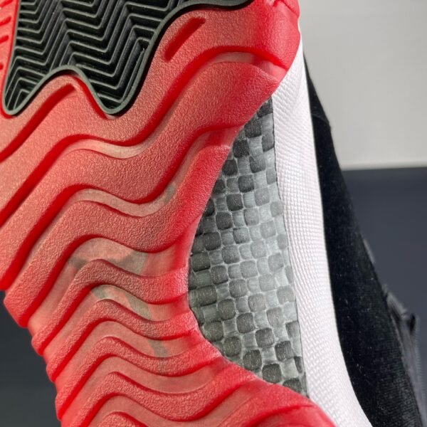 Air Jordan 11 Retro Bred Velvet(36-47.5) - Image 11