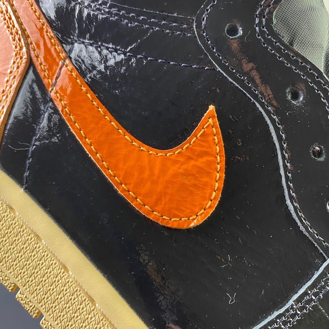 AIR JORDAN 1 SHATTERED BACKBOARD(36-47.5) - Image 6