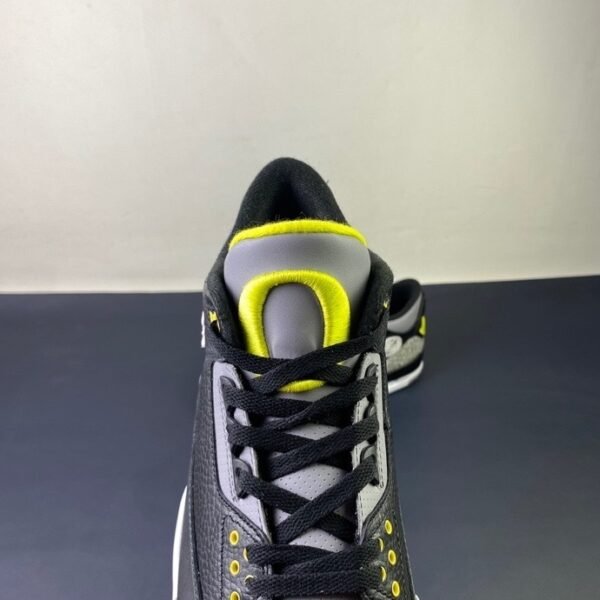 Air Jordan 3 Retro Oregon Ducks Pit Crew Black(40.5-47.5) - Image 8