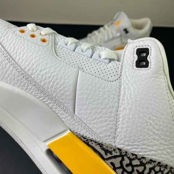 Air Jordan 3 Retro Laser Orange WMNS(36-44.5) - Image 5