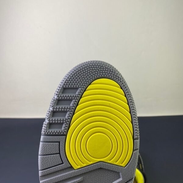 Air Jordan 3 Retro Oregon Ducks Pit Crew Black(40.5-47.5) - Image 11
