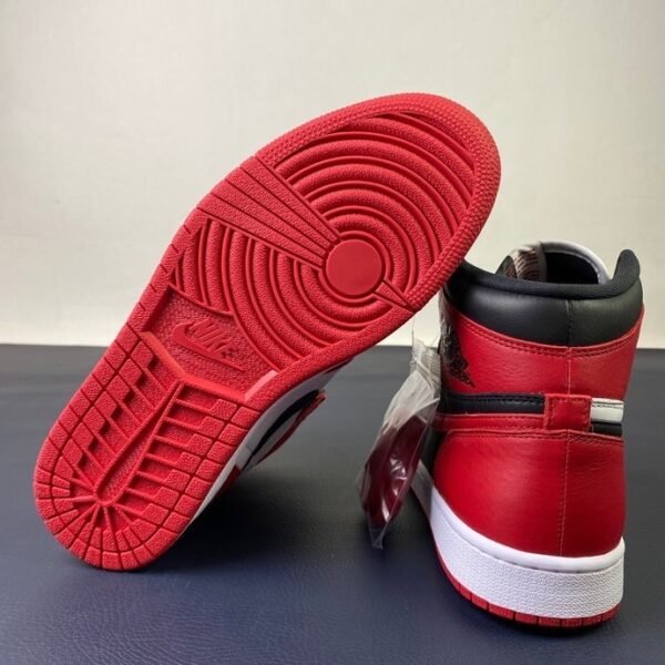 AIR JORDAN 1 RETRO HIGH OG 'Homage To Home'(36-47.5) - Image 12