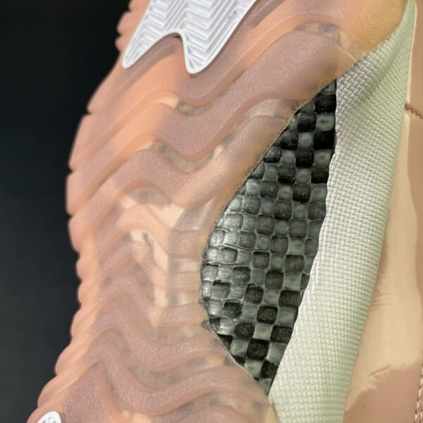 Air Jordan 11 Retro Low Legend Pink(36-44.5) - Image 12