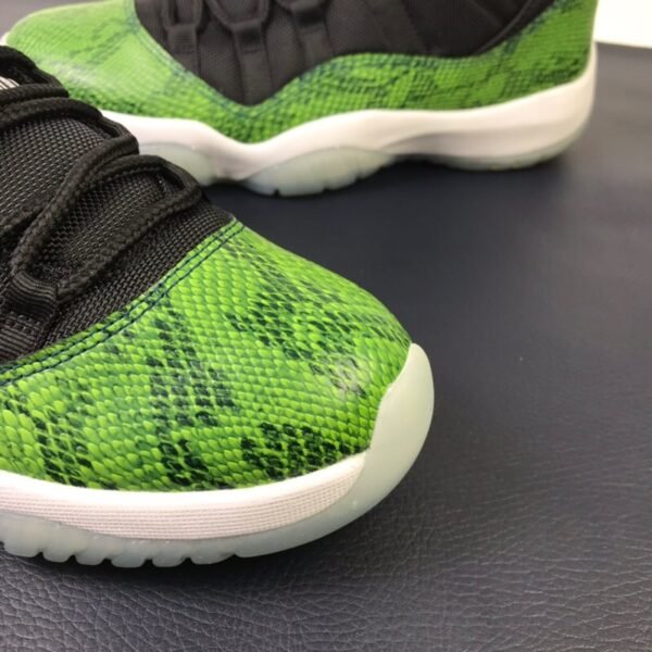 Air Jordan 11 Low ＂Green Snake＂(41-46) - Image 4