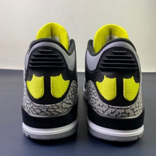 Air Jordan 3 Retro Oregon Ducks Pit Crew Black(40.5-47.5) - Image 4