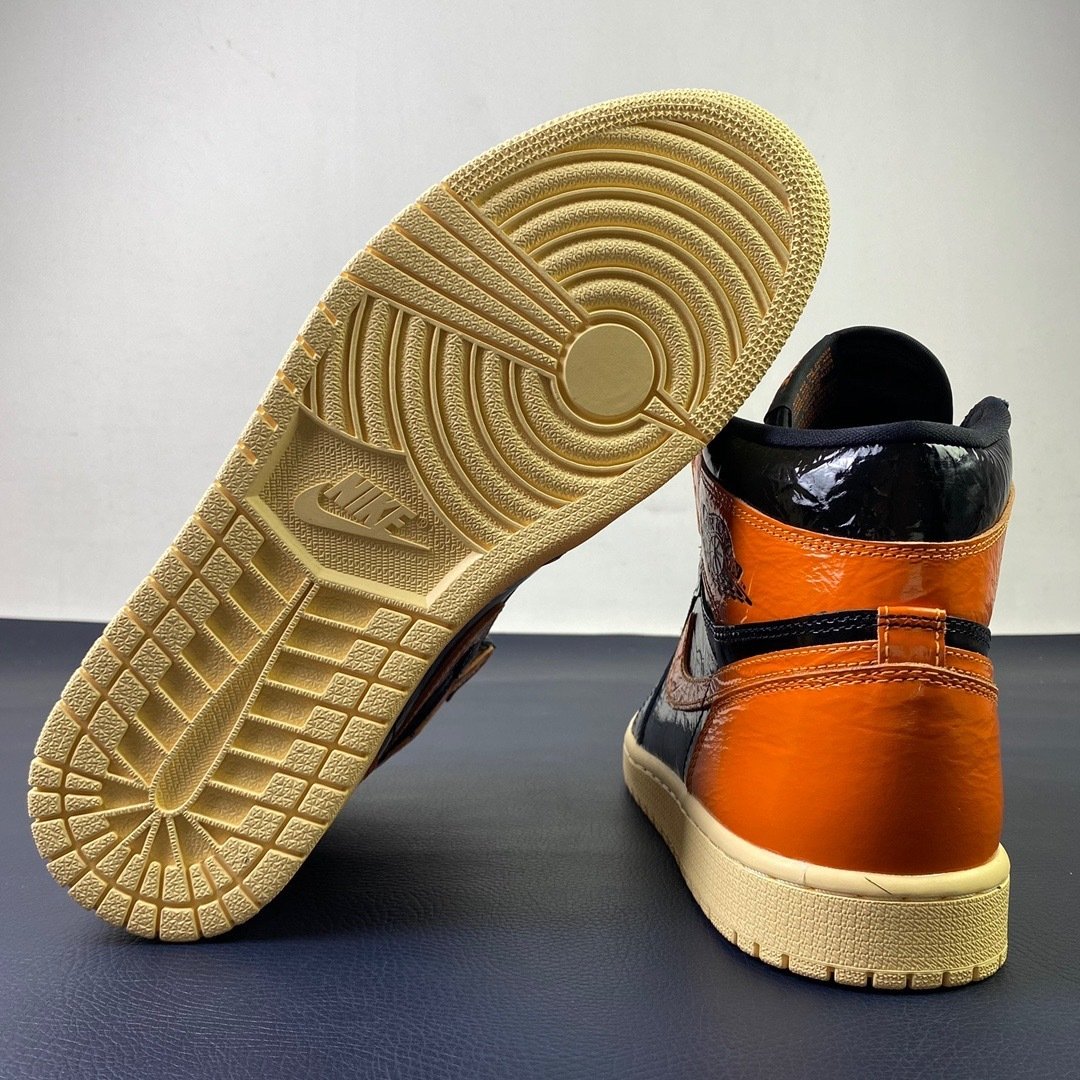 AIR JORDAN 1 SHATTERED BACKBOARD(36-47.5) - Image 13