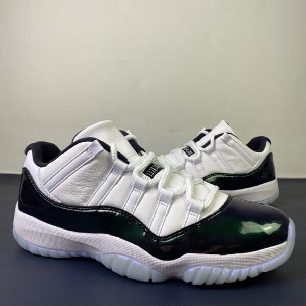 Air Jordan 11 Retro Emerald(41-47.5)