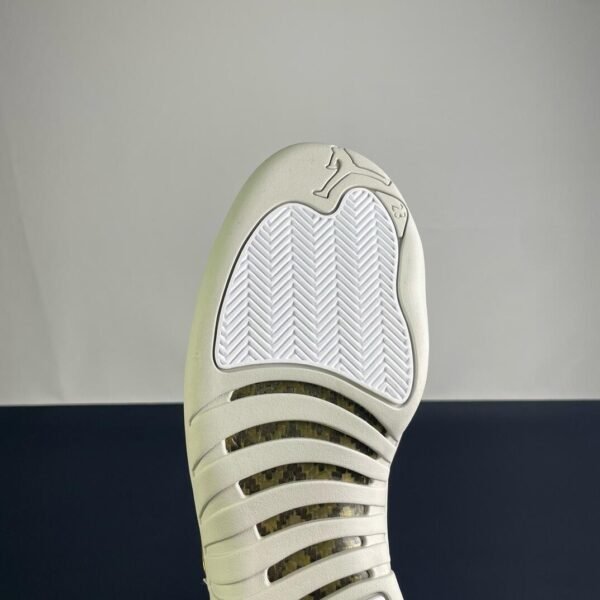 Air Jordan 12 Retro x OVO White(40-47.5) - Image 13
