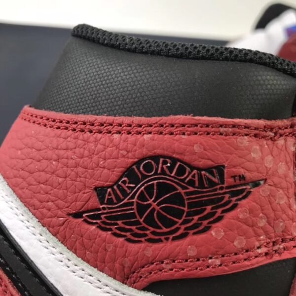 Air Jordan 1  Retro High OG“Chicago Crystal” - Image 6