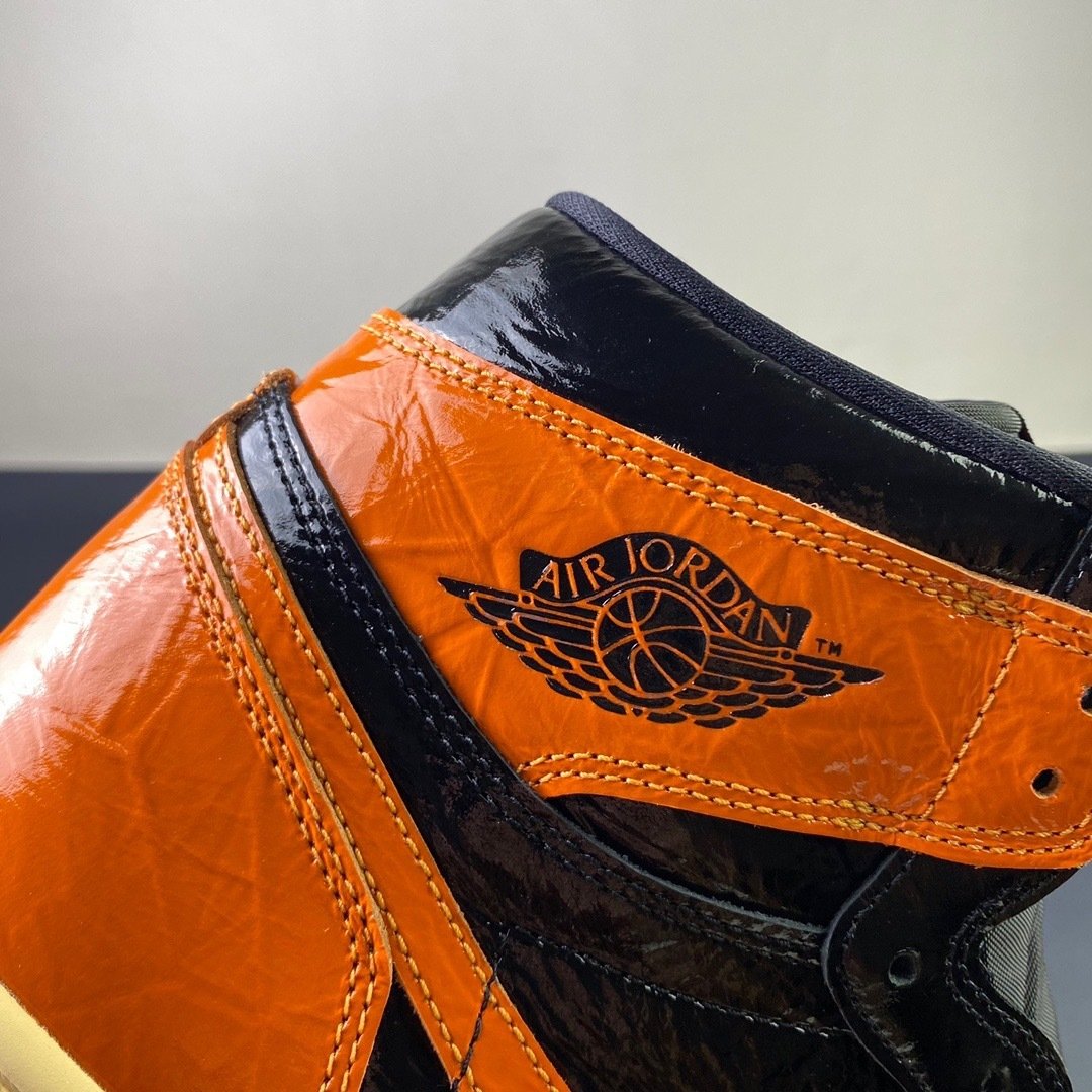 AIR JORDAN 1 SHATTERED BACKBOARD(36-47.5) - Image 5