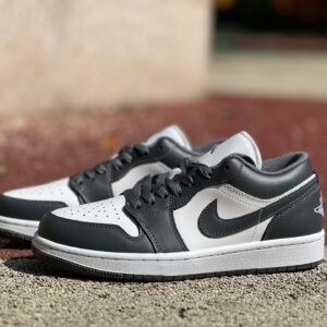 AIR JORDAN 1 LOW WHITE BLACK(36-47.5)
