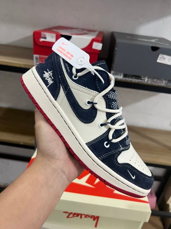 STUSSY X AIR JORDAN 1 LOW BLUE/BEIGE/RED NOIR/BEIGE/ROUGE(36-47.5) - Image 2