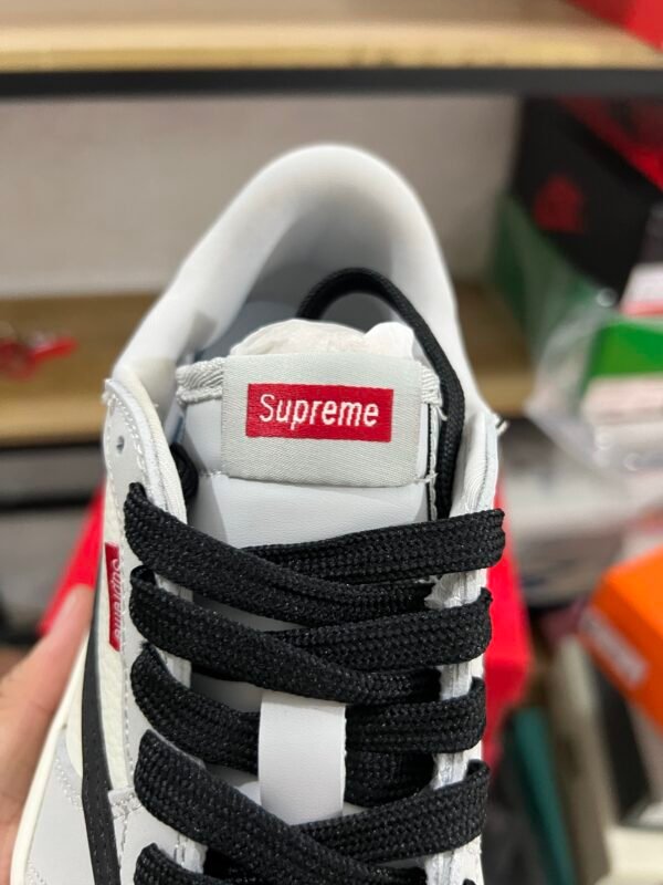Travis Scot x Supreme x Air Jordan 1 Low White Black cement(36-47.5) - Image 5