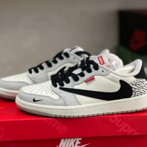 Travis Scot x Supreme x Air Jordan 1 Low White Black cement(36-47.5)
