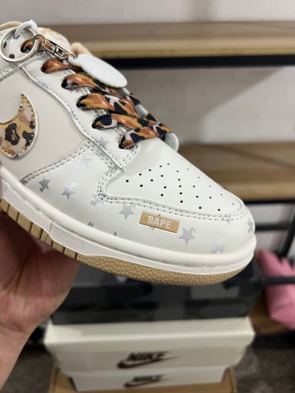 BAPE X NIKE DUNK LOW RETRO BEIGE/EARTHY YELLOW(36-47.5) - Image 3