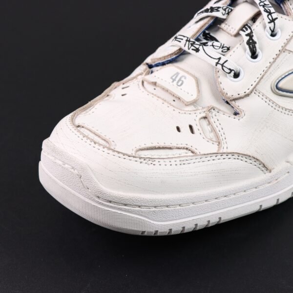 Balenciaga Hamptons Worn-Out White(35-46) - Image 9