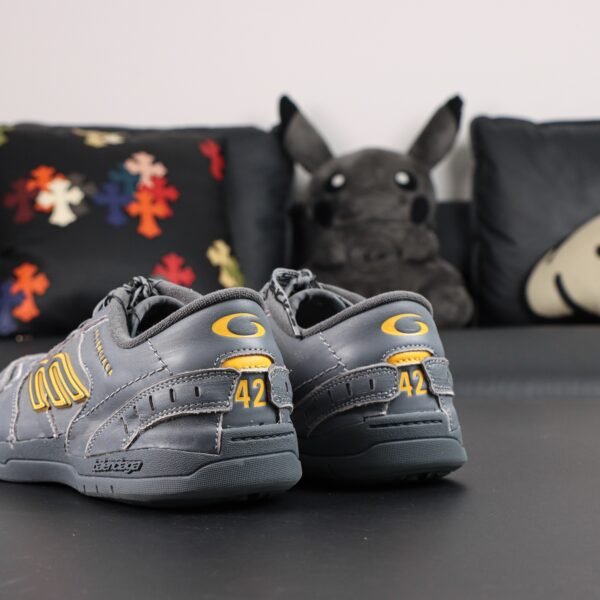 Balenciaga Hamptons Worn-Out GREY(35-46) - Image 4