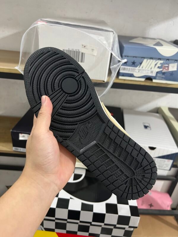 Gucci x Travis Scot x Air Jordan 1 White Black Yellow(36-47.5) - Image 6