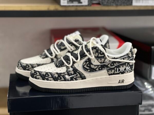 AIR FORCE 1'07 LV8 BEIGE/BLACK DIOR BEIGE/NOIR/DIOR(36-47.5)