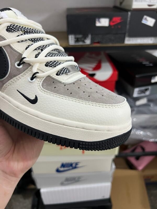 STUSSY X AIR FORCE 1 07 LV8 BEIGE/BLACK/GRAY BEIGE/NOIR/GRIS(36-47.5) - Image 8