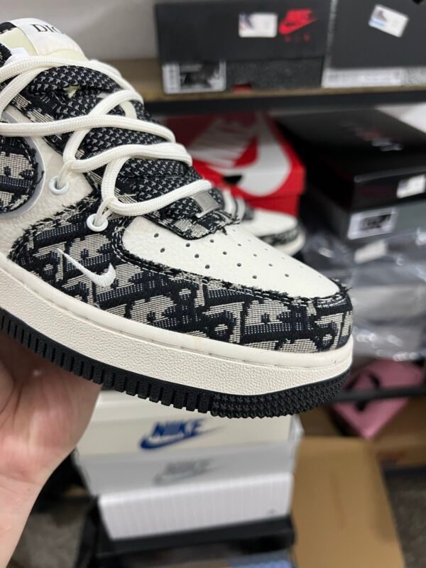 AIR FORCE 1'07 LV8 BEIGE/BLACK DIOR BEIGE/NOIR/DIOR(36-47.5) - Image 2