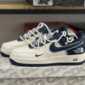 THE NORTH FACE X AIR FORCE 1'07 LV8 BEIGE/NAVY BLUE BEIGE/BLEU MARINE(36-47.5)