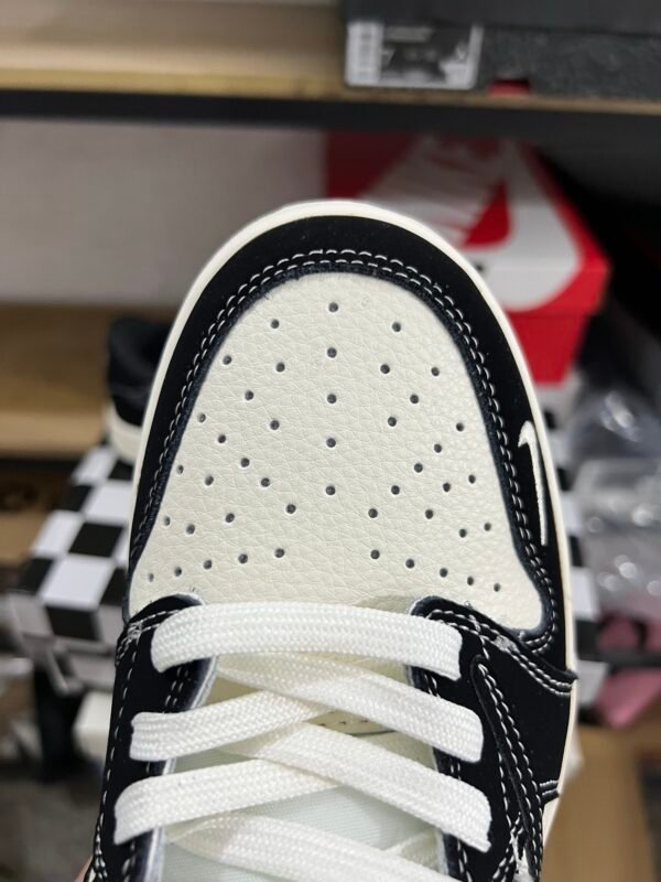 Travis Scott x Air Jordan 1 Low Black Knight Le Samourai Noir(36-47.5) - Image 3
